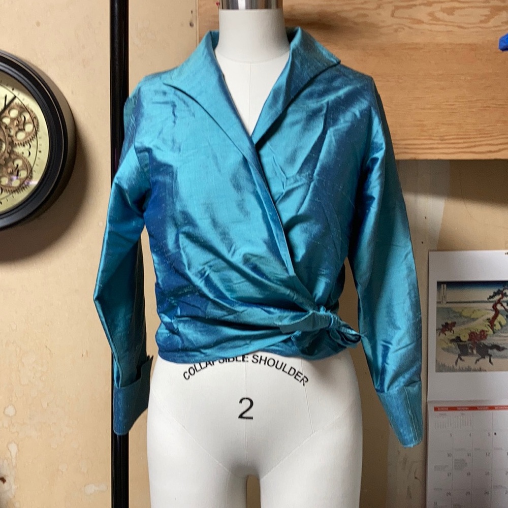 Vintage teale 100% silk wrap jacket
